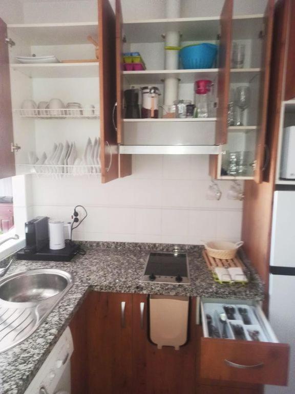Fantastico Atico Con Terraza, Garaje, Wifi, Con Todo Para Playa, Piscina Y Casa Y No Facturar Maletas! El Portil Exterior foto