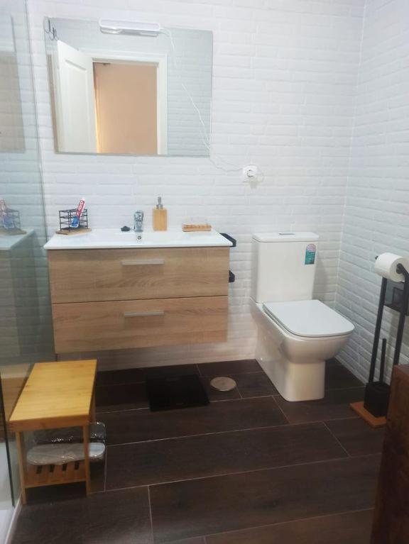 Fantastico Atico Con Terraza, Garaje, Wifi, Con Todo Para Playa, Piscina Y Casa Y No Facturar Maletas! El Portil Exterior foto